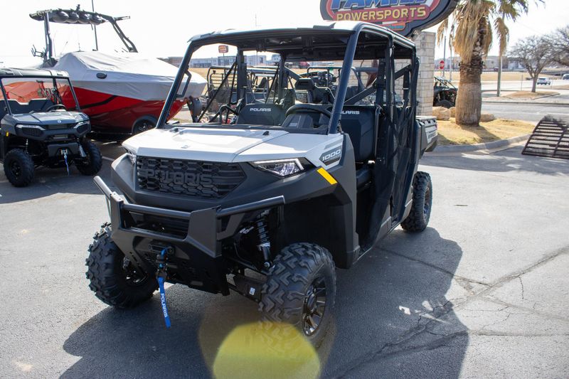 NEW 2026 POLARIS RANGER CREW 1000 PREMIUM Image 7