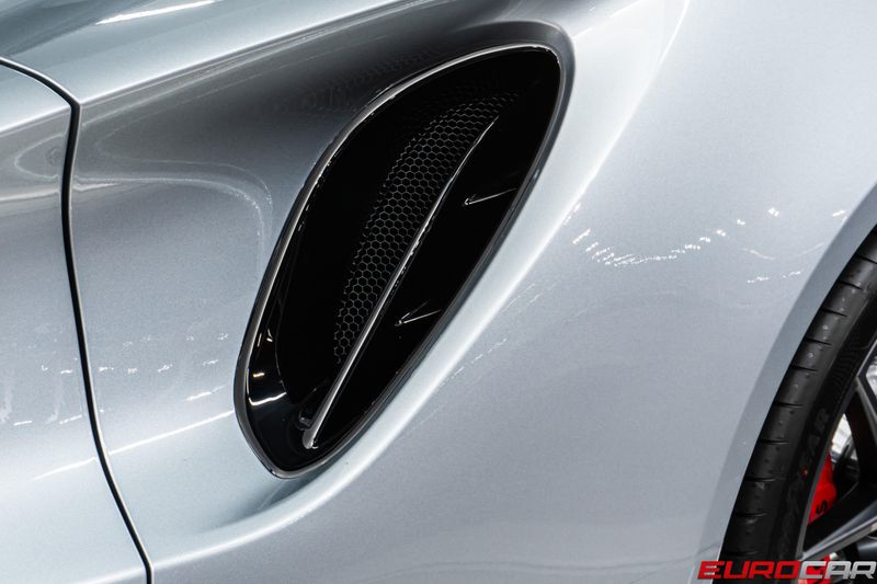 2025 Lotus Emira V6Image 13
