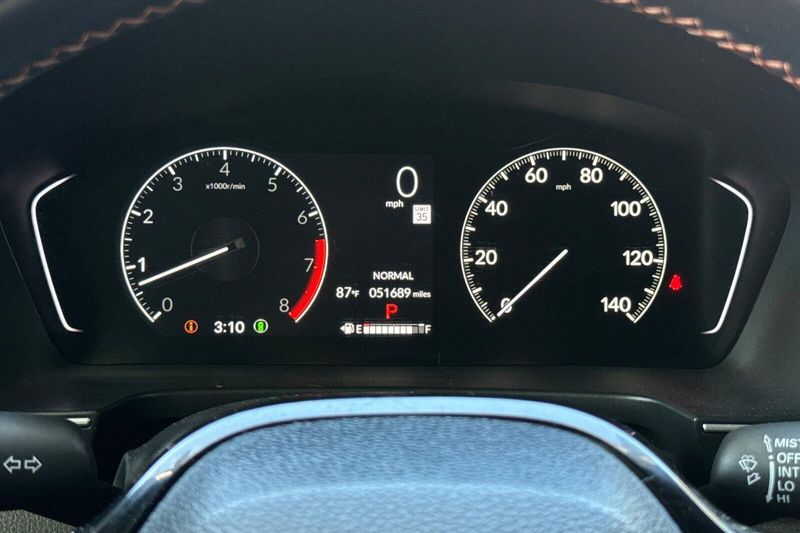 Used 2023 Honda Pilot SportImage 30