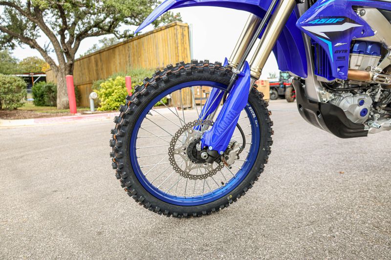NEW 2025 YAMAHA WR450F Image 2