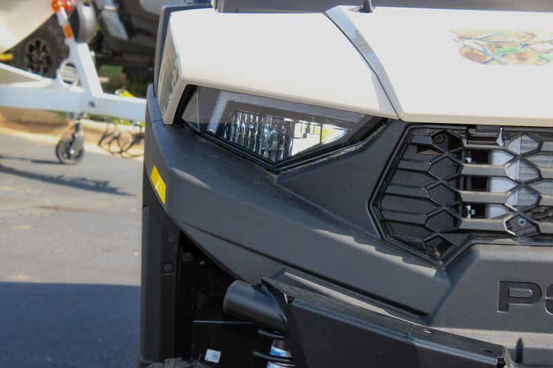 2025 Polaris RANGER CREW SP 570 PREMIUM SAND DUNE Image 25