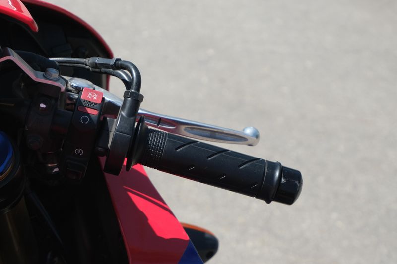 Used 2022 Honda CBR600RR GRAND PRIX RED Image 16