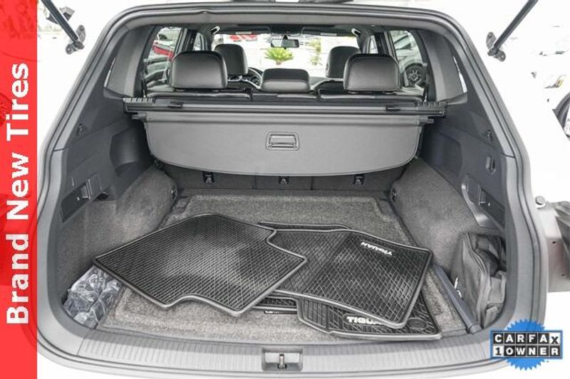 Used 2021 Volkswagen Tiguan 2.0T SE R-Line BlackImage 26
