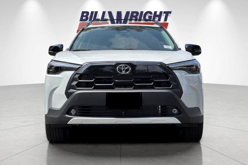New 2026 Toyota Corolla Cross XLEImage 8