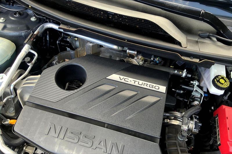 2023 Nissan Rogue SV photo 31