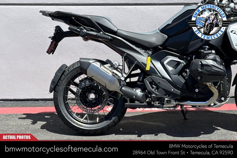 2025 BMW R 1300 GSImage 2