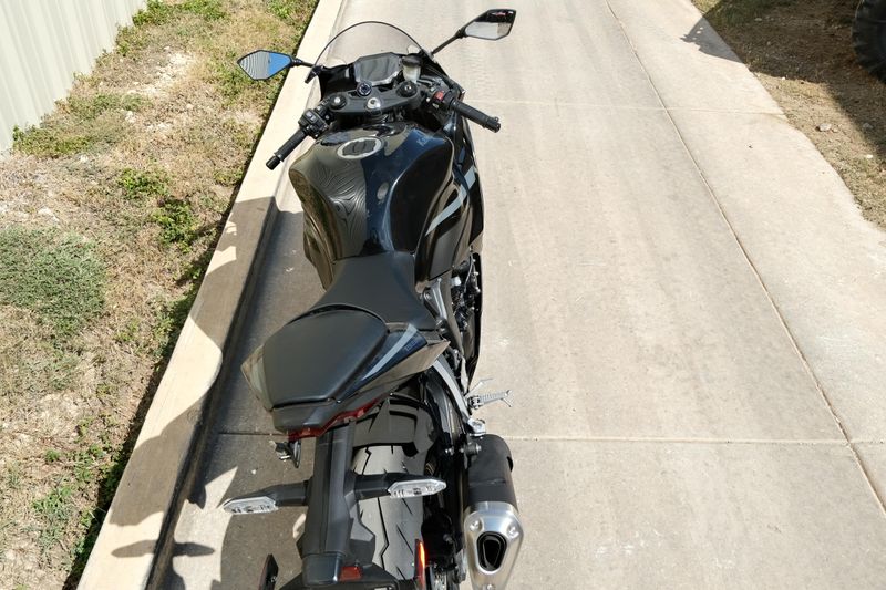 NEW 2026 KAWASAKI NINJA ZX6R Image 4