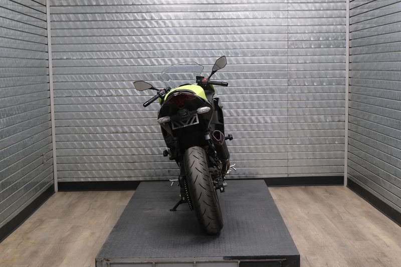 USED 2026 KAWASAKI NINJA 500 SE ABS Image 4