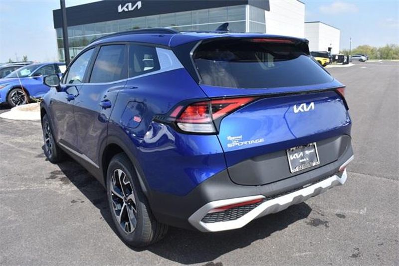 2025 Kia Sportage EXImage 5