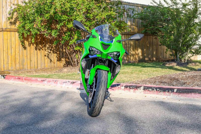 NEW 2026 KAWASAKI NINJA ZX6R ABS Image 10