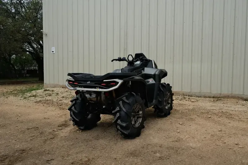 NEW 2026 CAN-AM OUTLANDER X MR 1000R Image 5