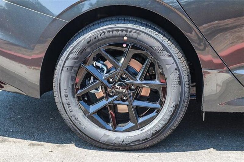 New 2026 Kia K5 LXSImage 19