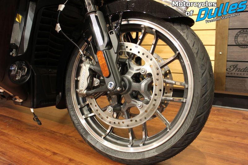 2025 Indian Motorcycle Pursuit Limited 112 Powerband Audio Image 9