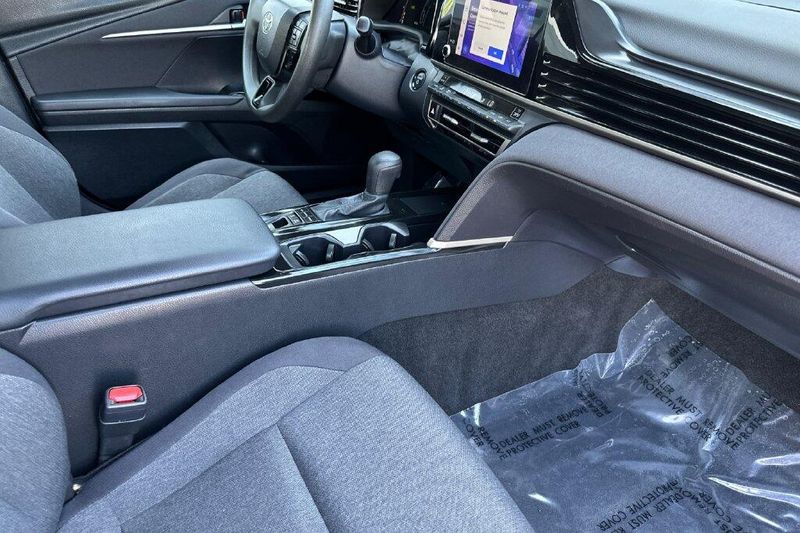Used 2025 Toyota Camry LEImage 14