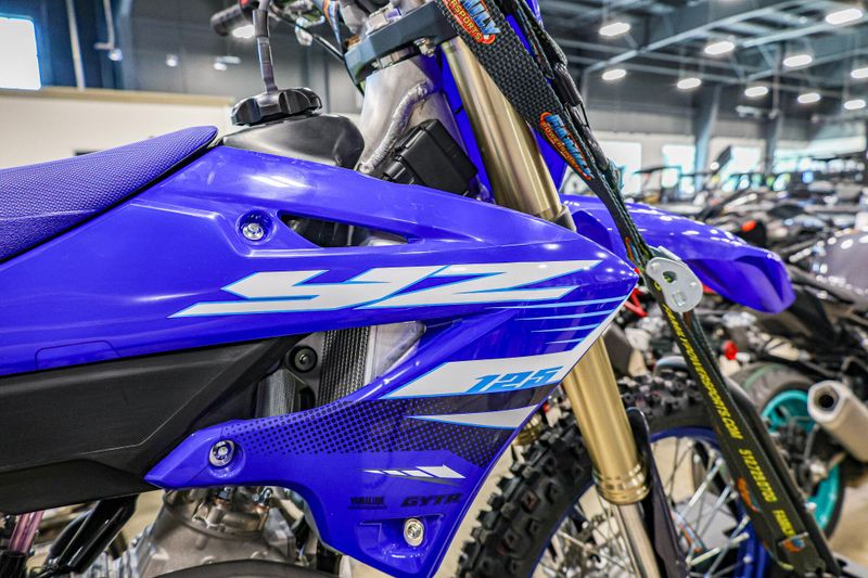 2025 Yamaha YZ125  TEAM BLUEImage 2