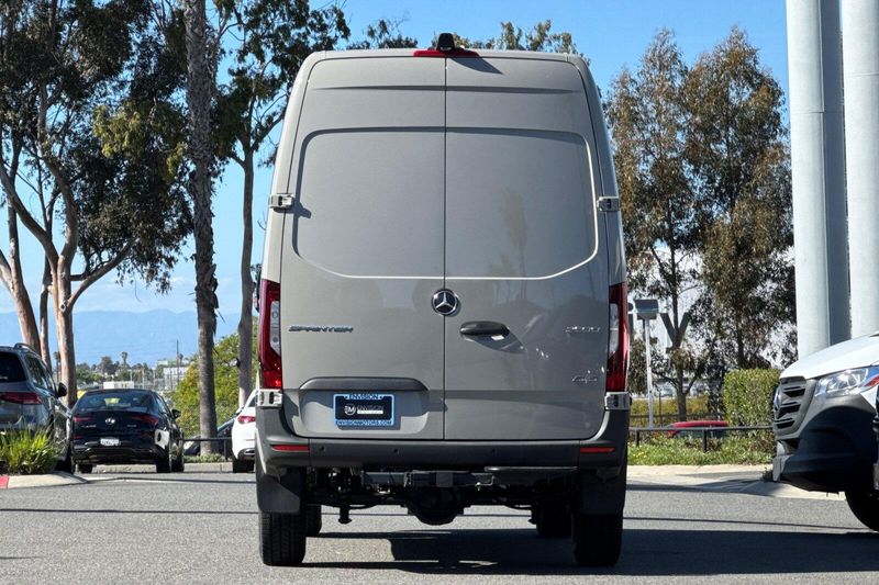 New 2026 Mercedes-Benz Sprinter 2500 Cargo 144 WBImage 5