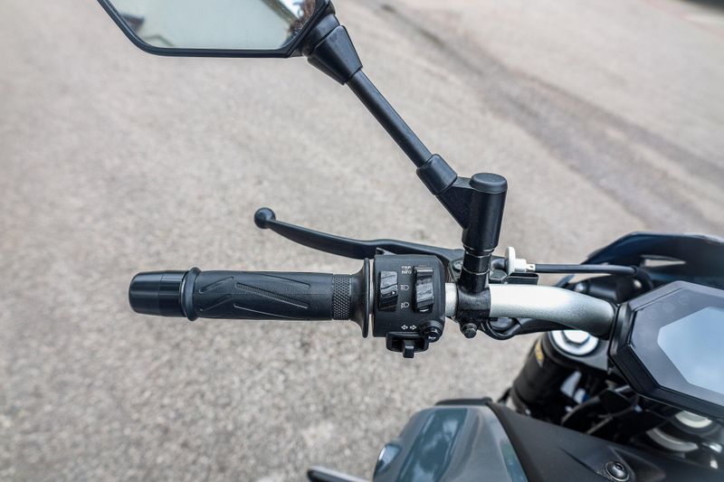 2022 Yamaha MT07  GRAY Image 11