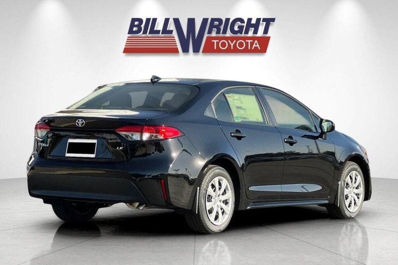 New 2027 Toyota Corolla LEImage 3