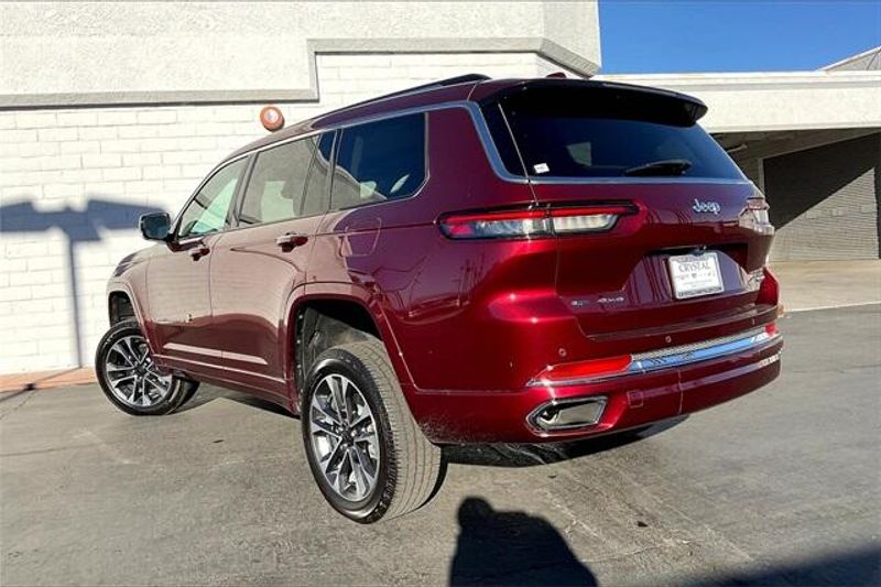 2021 Jeep Grand Cherokee L OverlandImage 5