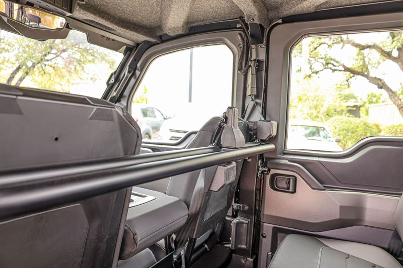 NEW 2026 POLARIS RANGER CREW XD 1500 NORTHSTAR EDITION PREMIUM Image 3