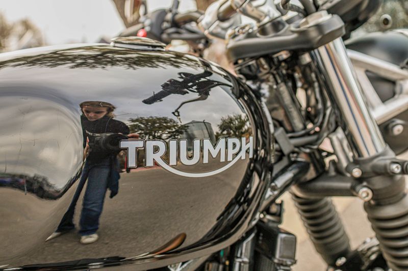 USED 2023 TRIUMPH SPEED TWIN 900 Image 2