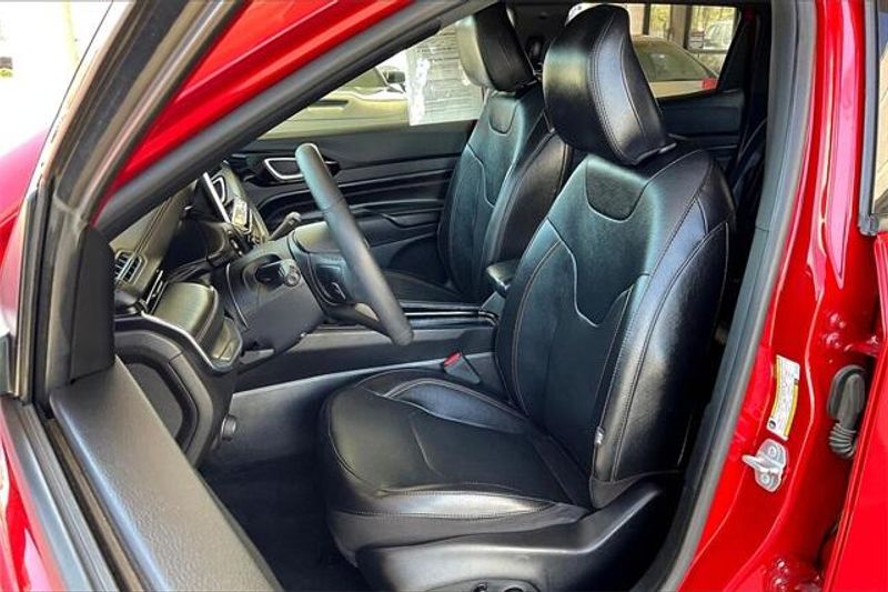 2023 Jeep Compass LimitedImage 24