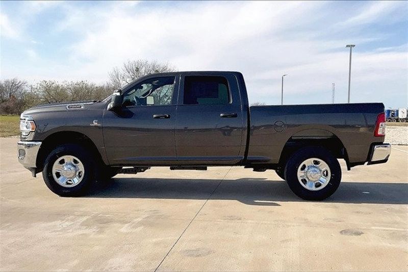 2024 RAM 2500 Tradesman Crew Cab 4x4 6