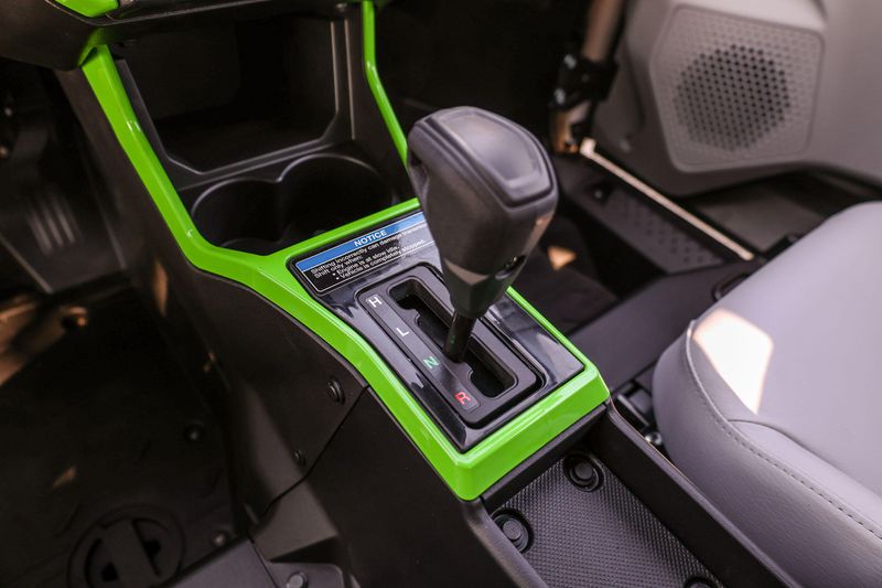 NEW 2026 KAWASAKI TERYX4 H2 DELUXE ES Image 2