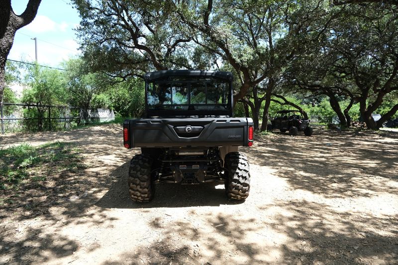 2024 Can-Am DEFENDER MAX XT HD9 FIERY REDImage 7