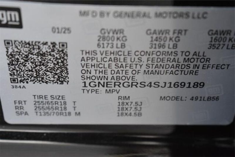 2025 Chevrolet Traverse LTImage 38