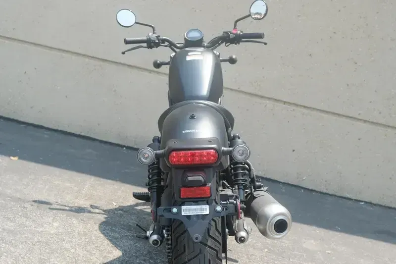 2025 Honda REBEL 500 ABS MATTE BLACK METALLIC Image 9