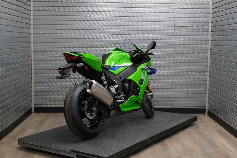 NEW 2026 KAWASAKI NINJA ZX10R ABS Image 3