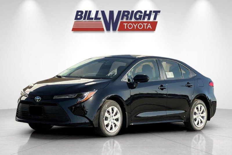 New 2027 Toyota Corolla LEImage 7