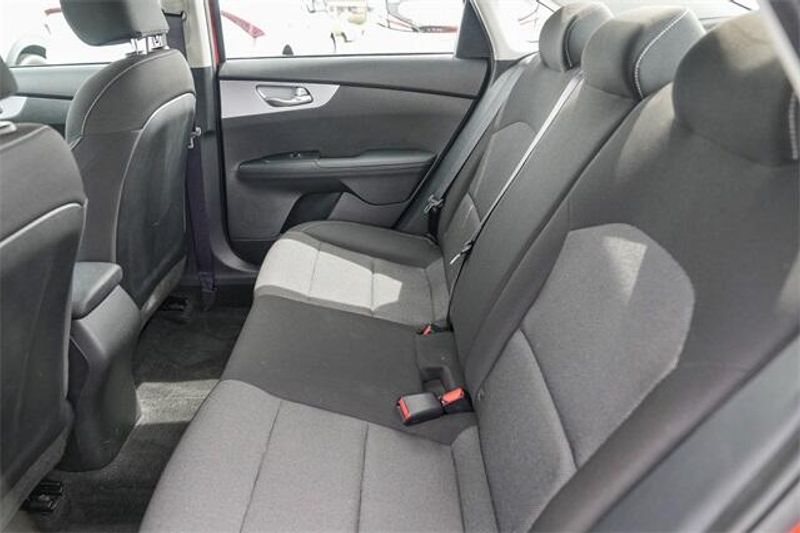 2024 Kia Forte LXSImage 19