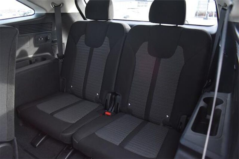 2024 Kia Sorento LXImage 15