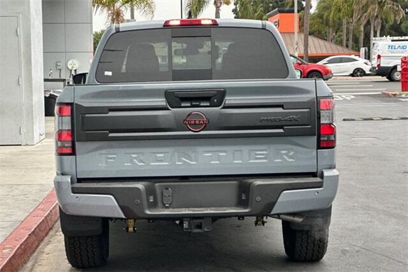 New 2025 Nissan Frontier PRO-4XImage 4