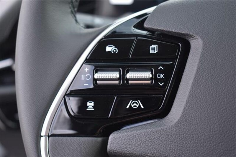 2025 Kia Niro EXImage 25