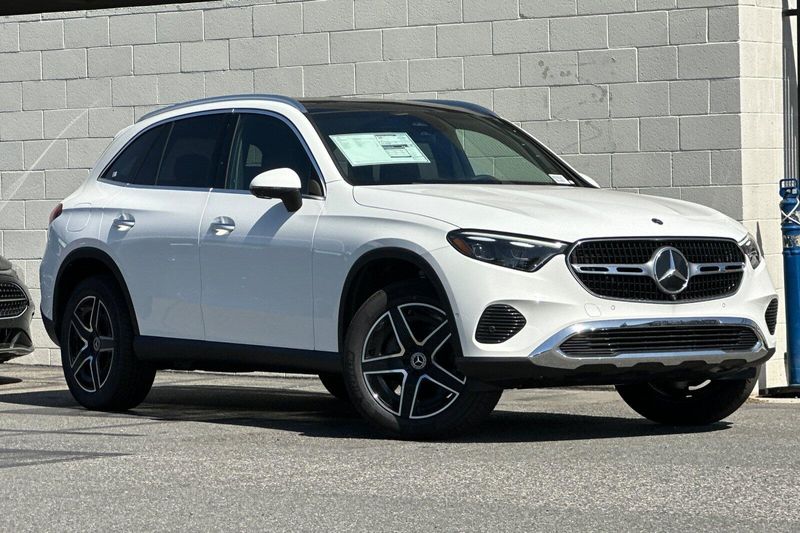 New 2026 Mercedes-Benz GLC-Class GLCGLC 300Image 2
