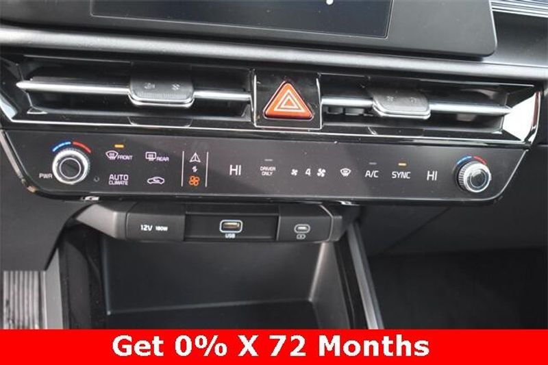 New 2025 Kia Niro LXImage 26