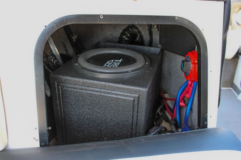 Used 2011 MALIBU WAKESETTER 247 Image 52