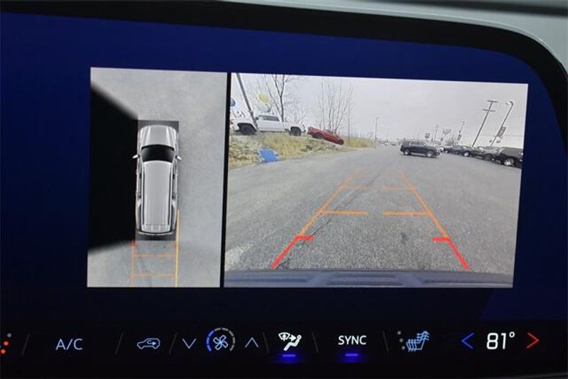 2025 Chevrolet Suburban Z71Image 35