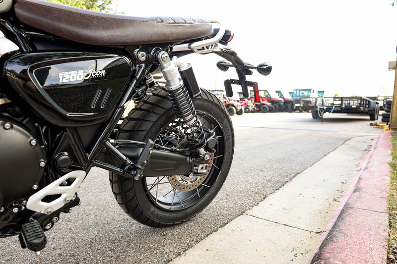 USED 2025 TRIUMPH SCRAMBLER 1200 X Image 19