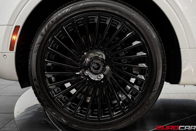 Used 2019 Bentley Bentayga V8 *FRONT SEAT COMFORT SPEC * PANORAMIC ROOF*Image 19