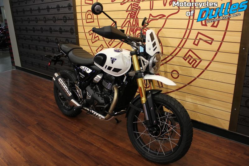 New 2026 Triumph Scrambler 400 XC Image 2