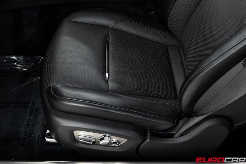 2019 Rolls-Royce Dawn *FACTORY TWO-TONE * IMMACULATE CONDITION*Image 39