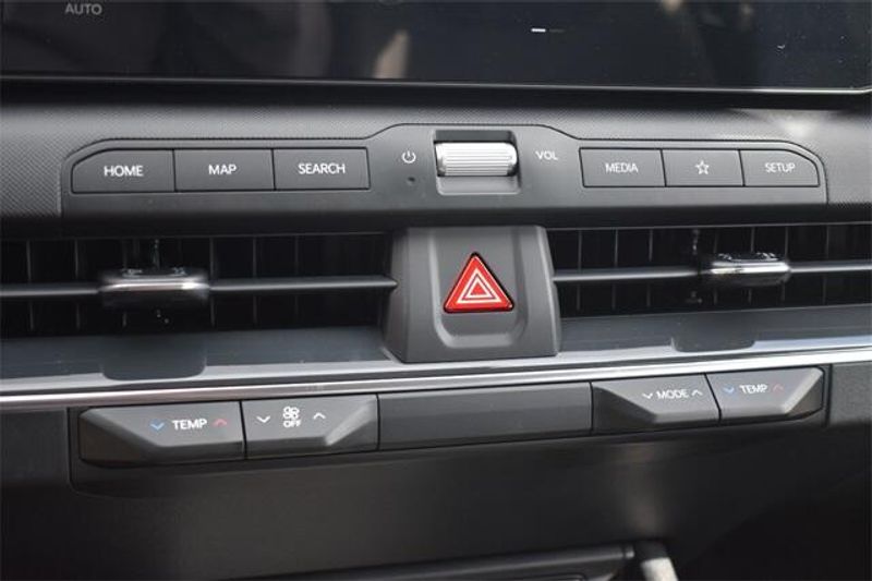 2025 Kia K4 EXImage 25