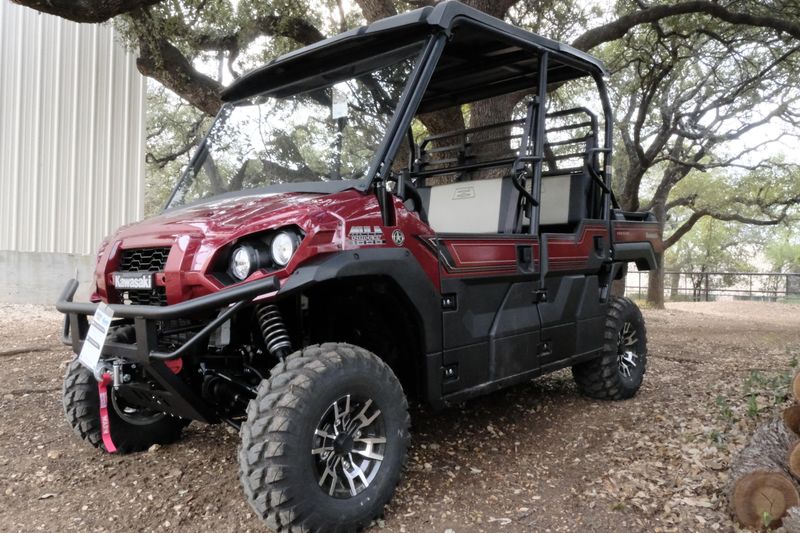 2025 Kawasaki MULE PROFXT 1000 LE RANCH EDITION METALLIC DEEP REDImage 11