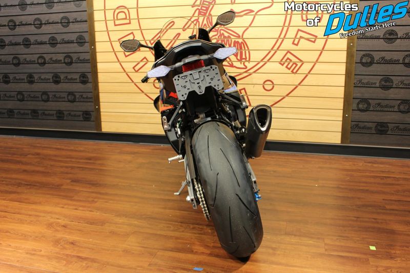 2026 BMW M1000RR Image 7