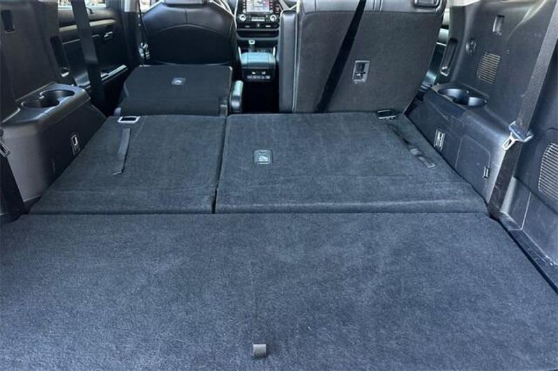 2022 Toyota Highlander XLEImage 14