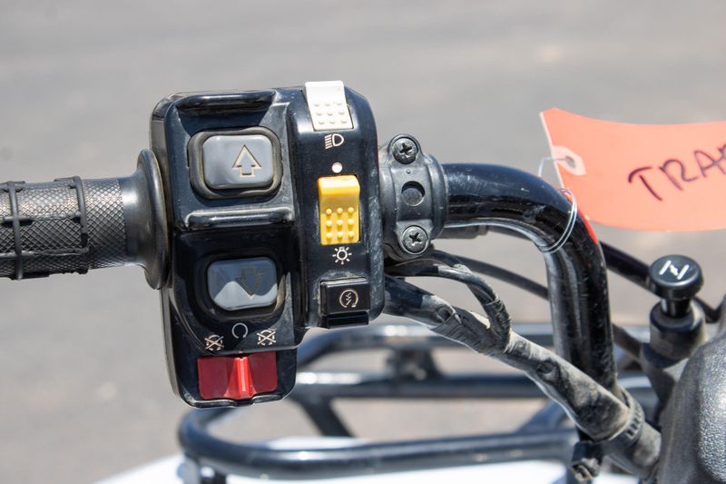 USED 2018 HONDA FOURTRAX RECON ES Image 10